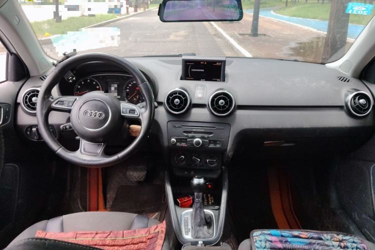 Used Audi A1 2013 30 TFSI China Limited Edition Ego plus Center Console
