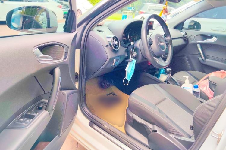 Used Audi A1 2013 30 TFSI Sportback Ego Driver Seat