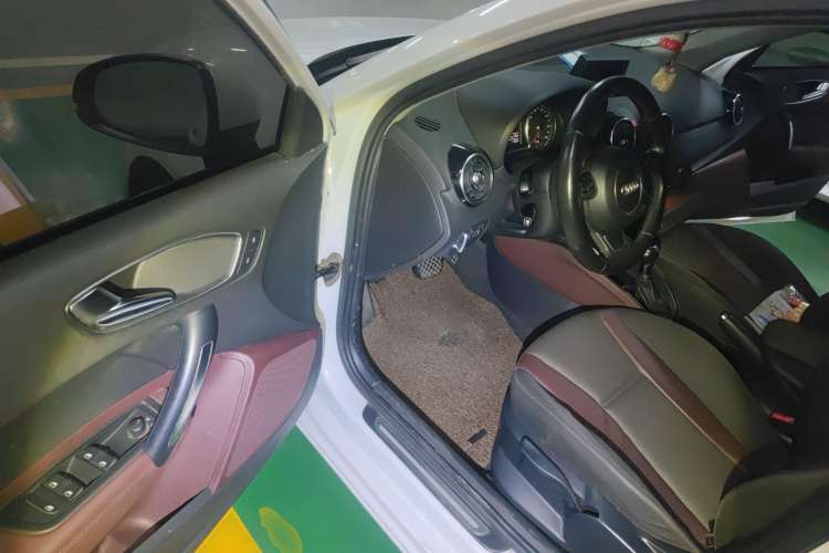 Used Audi A1 2013 30 TFSI Sportback Ego Driver Seat