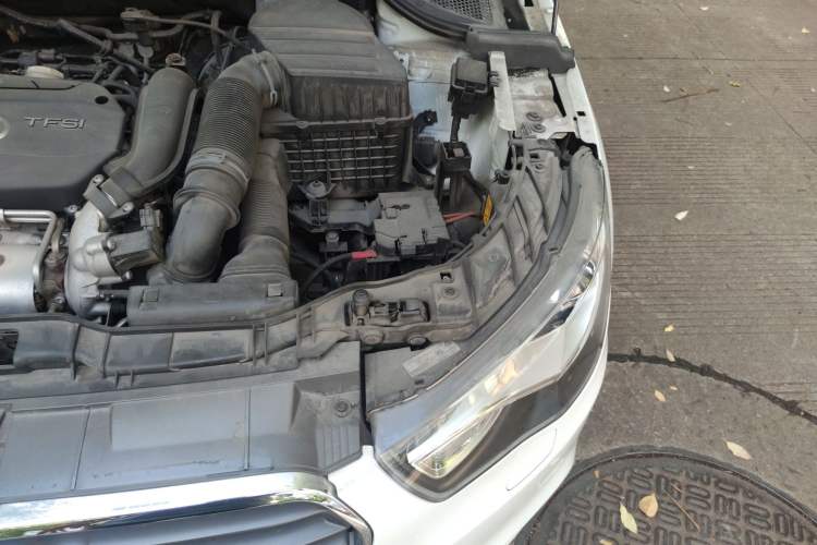 Used Audi A1 2013 30 TFSI Sportback Ego plus Engine Bay Left