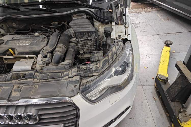 Used Audi A1 2013 30 TFSI Sportback Ego Engine Bay Left