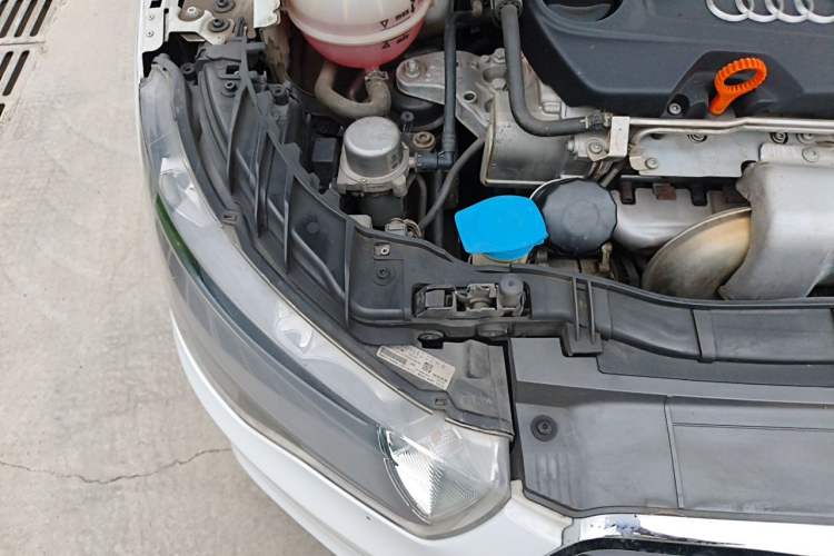 Used Audi A1 2013 30 TFSI Sportback Ego Engine Bay Right