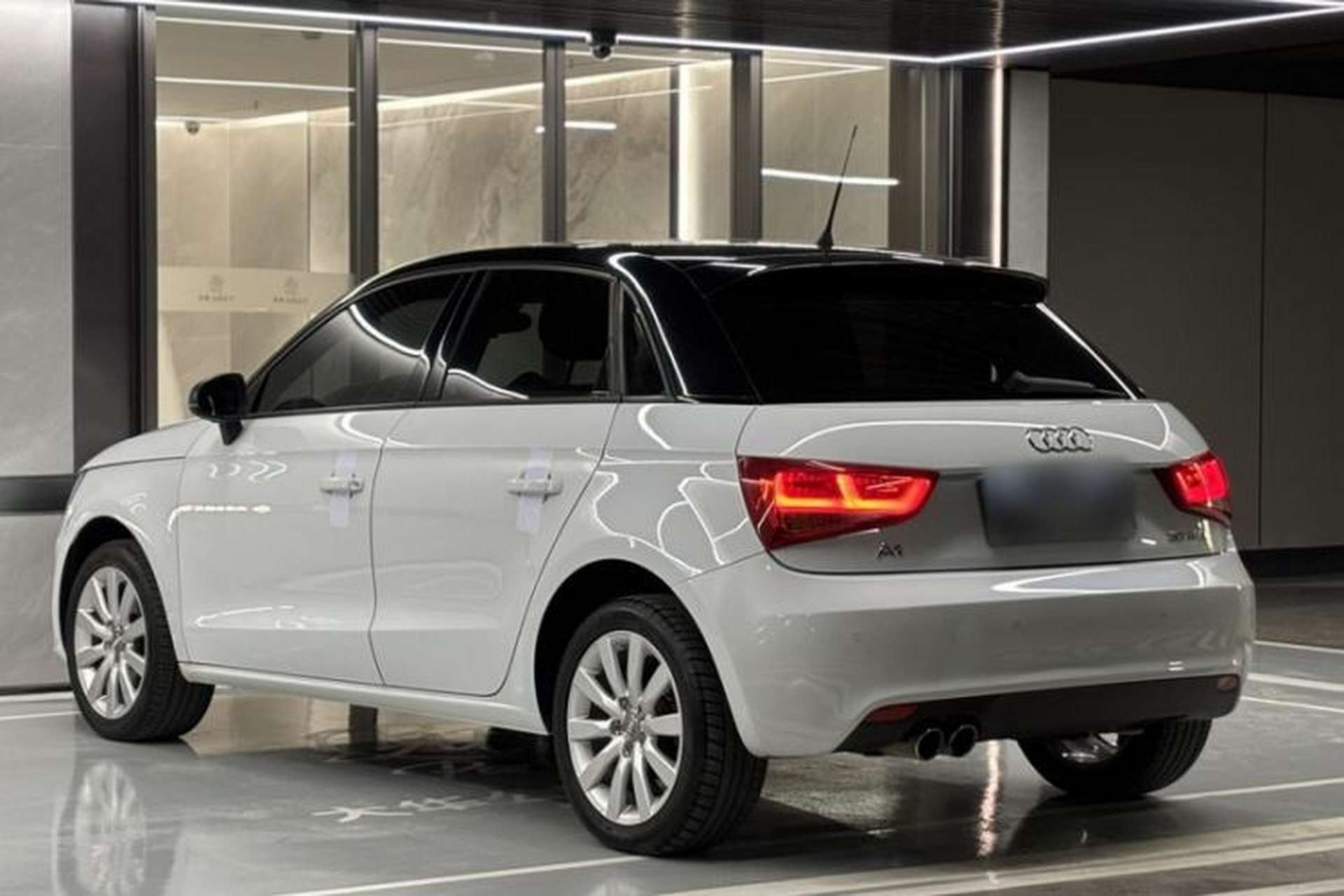 Used Audi A1 2013 30 TFSI Sportback Ego Exterior 3