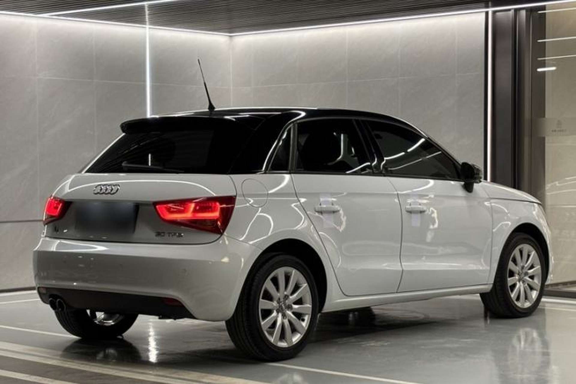 Used Audi A1 2013 30 TFSI Sportback Ego Exterior 4