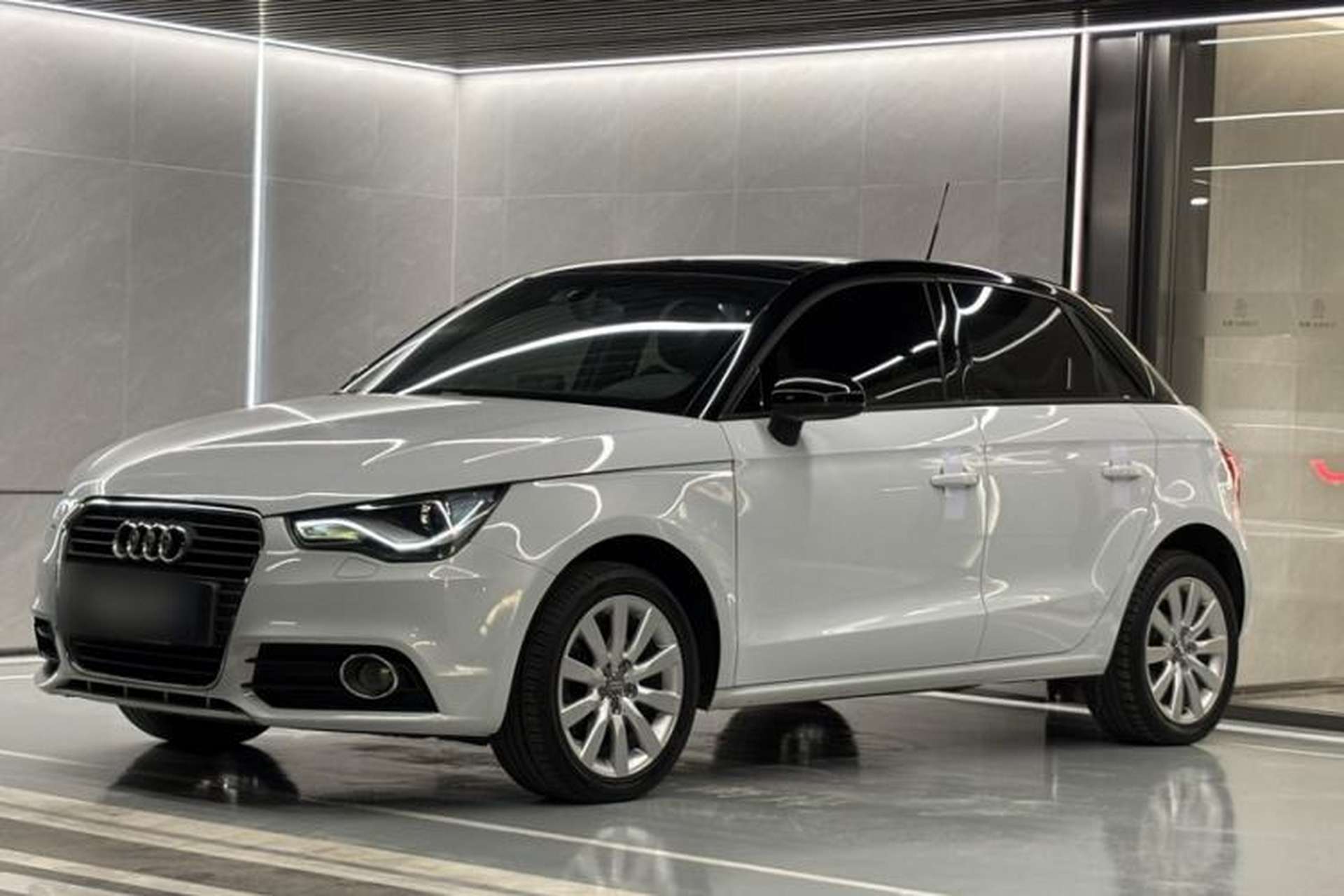 Used Audi A1 2013 30 TFSI Sportback Ego Exterior 5