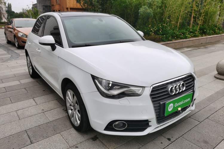 Used Audi A1 2013 30 TFSI Sportback Ego plus Front Right 45 Deg