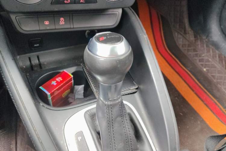 Used Audi A1 2013 30 TFSI China Limited Edition Ego plus Gear Lever