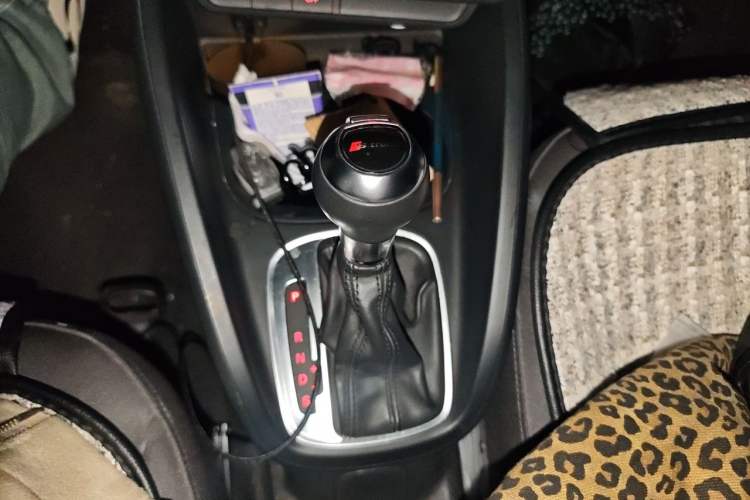 Used Audi A1 2013 30 TFSI Sportback Urban Gear Lever