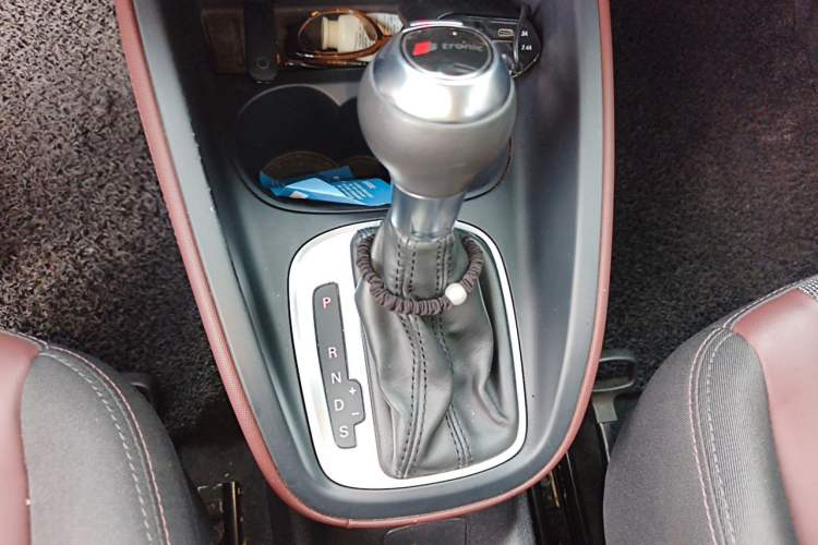 Used Audi A1 2013 30 TFSI Sportback Ego Gear Lever