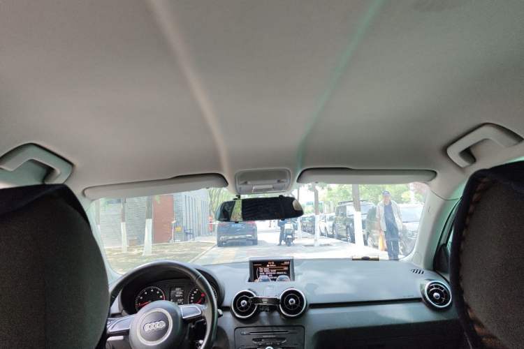 Used Audi A1 2013 30 TFSI Sportback Urban Headliner