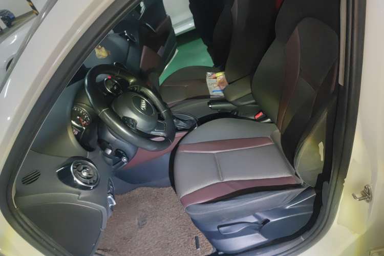 Used Audi A1 2013 30 TFSI Sportback Ego Left Front Seat