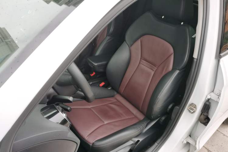 Used Audi A1 2013 30 TFSI Sportback Ego plus Left Front Seat