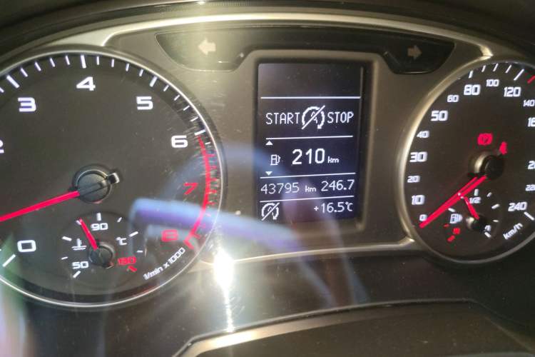 Used Audi A1 2013 30 TFSI Sportback Ego plus Odometer Close Up