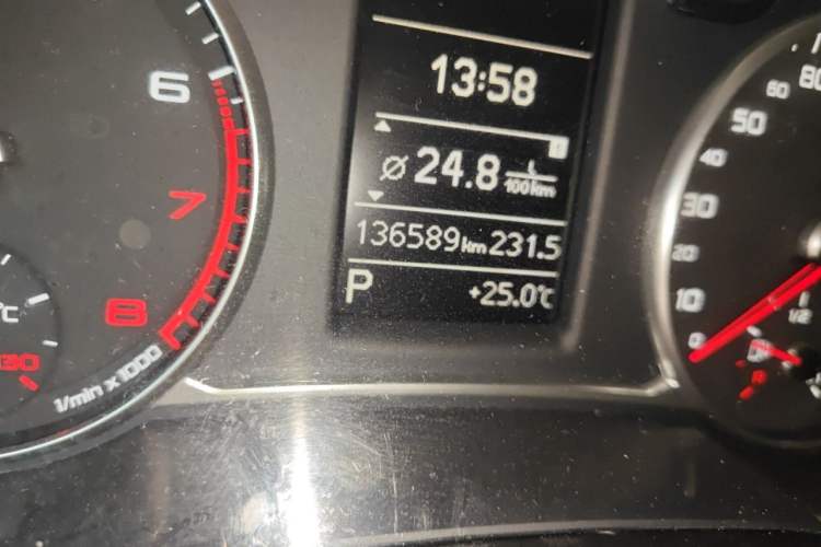 Used Audi A1 2013 30 TFSI Sportback Ego Odometer Close Up