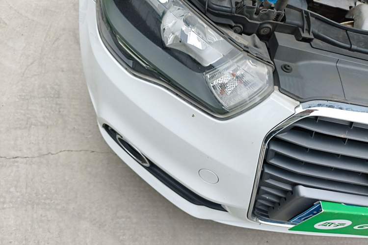 Used Audi A1 2013 30 TFSI Sportback Ego Right Front Headlight