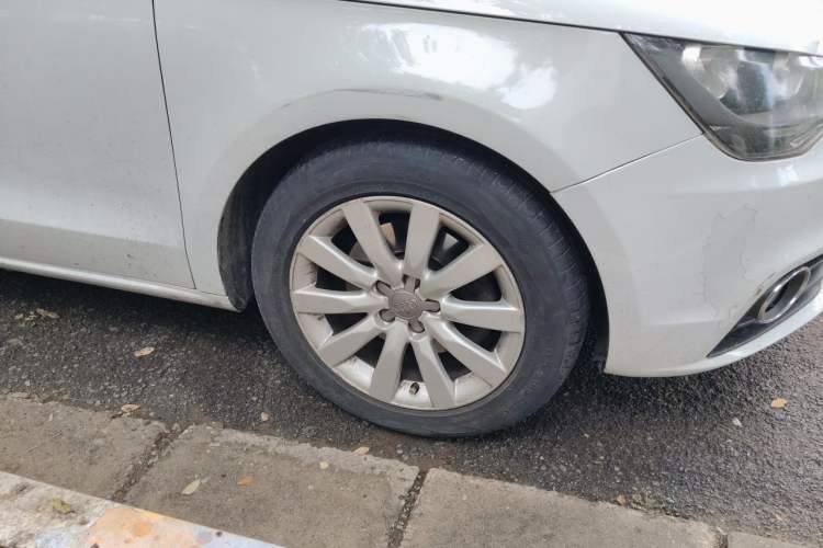 Used Audi A1 2013 30 TFSI China Limited Edition Ego plus Right Front Wheel Hub
