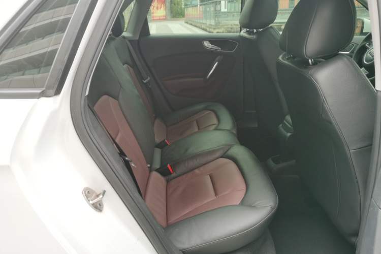 Used Audi A1 2013 30 TFSI Sportback Ego plus Right Rear Seat