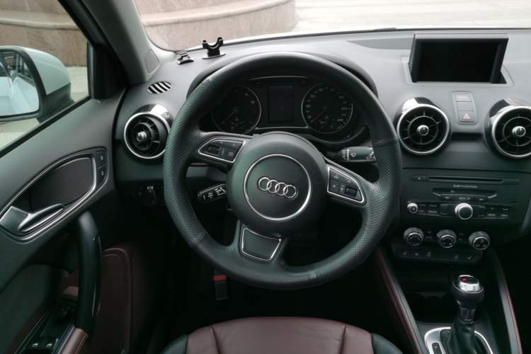 Used Audi A1 2013 30 TFSI Sportback Ego plus Steering Wheel
