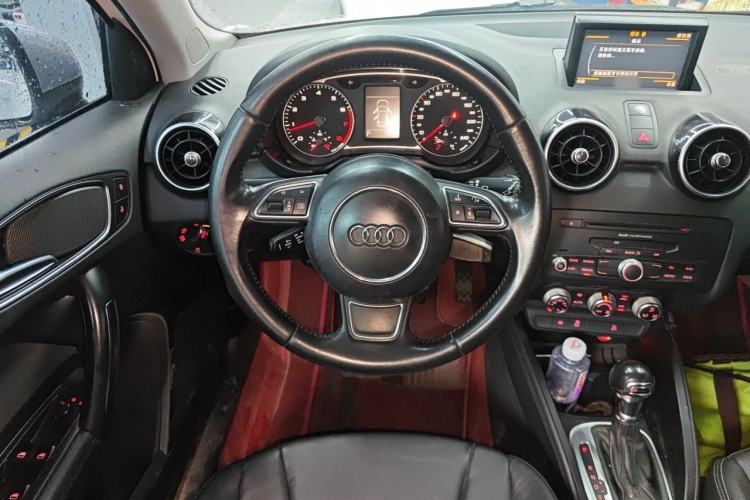 Used Audi A1 2013 30 TFSI Sportback Ego Steering Wheel