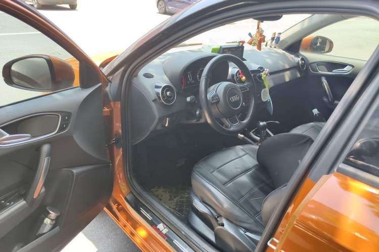 Used Audi A1 2013 30 TFSI Sportback Ego Driver Seat