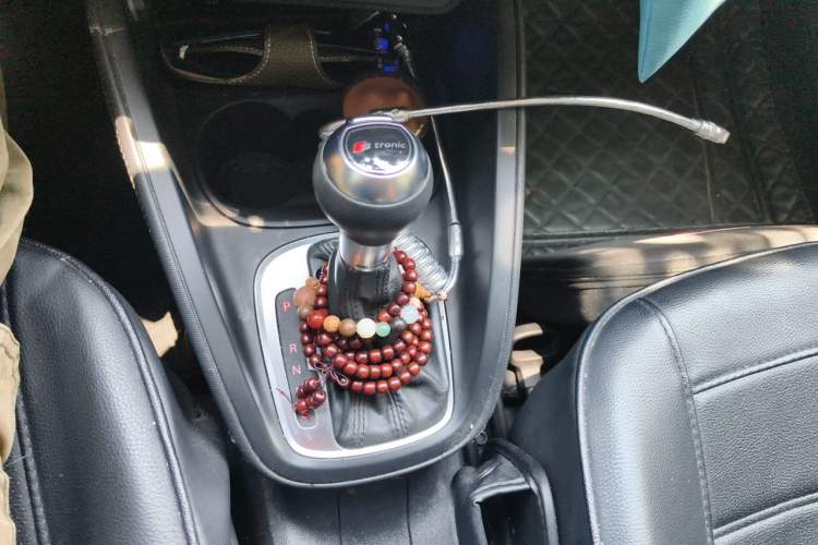 Used Audi A1 2013 30 TFSI Sportback Ego Gear Lever
