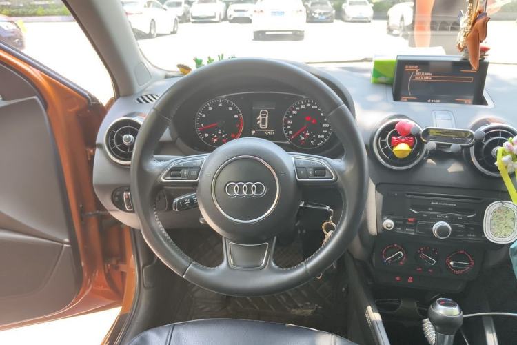Used Audi A1 2013 30 TFSI Sportback Ego Steering Wheel