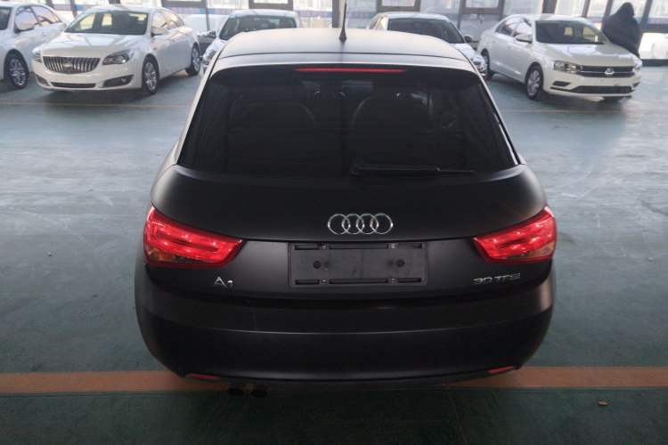 Used Audi A1 2014 30 TFSI Sportback Fashion Model Exterior 4
