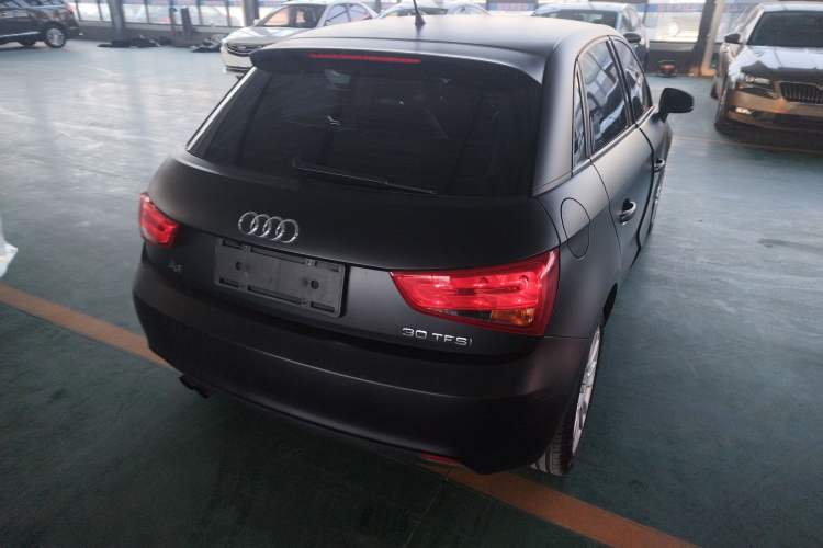 Used Audi A1 2014 30 TFSI Sportback Fashion Model Exterior 5