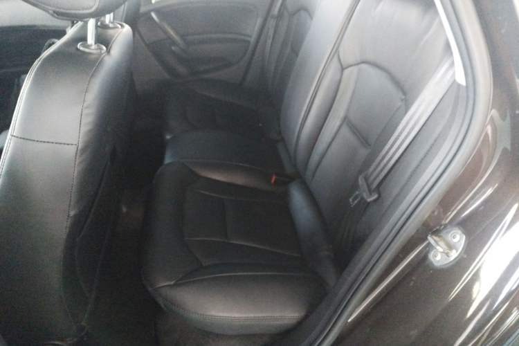 Used Audi A1 2014 30 TFSI Sportback Fashion Model Interior 4