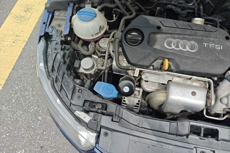 Used Audi A1 2014 30 TFSI Fashion Model Engine Bay Right