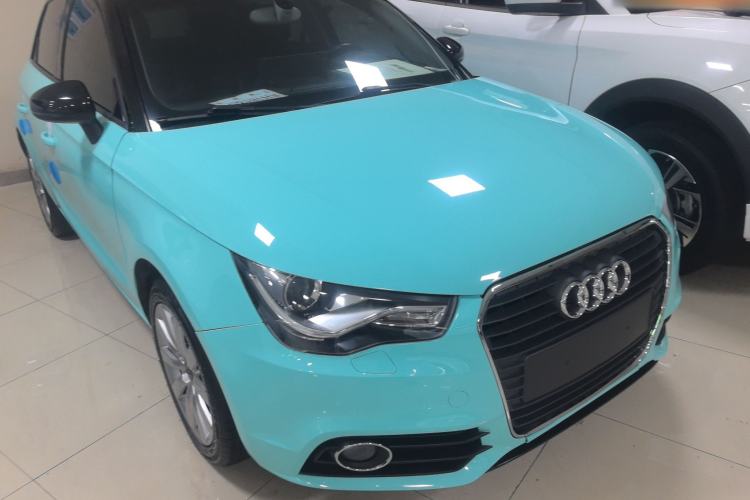 Used Audi A1 2014 30 TFSI Sportback Comfort Model Front Right 45 Deg