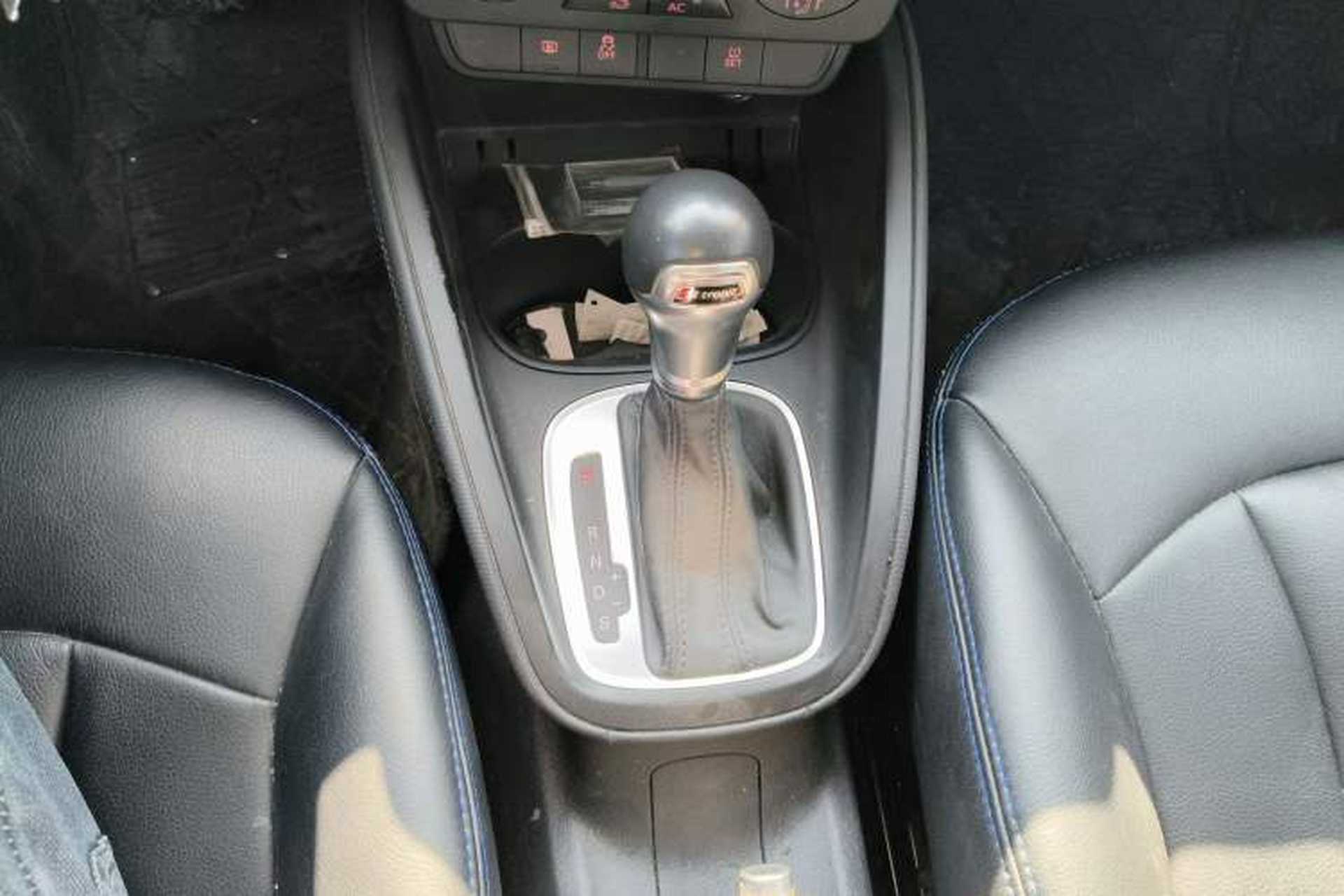 Used Audi A1 2014 30 TFSI Sportback Technology Model Gear Lever