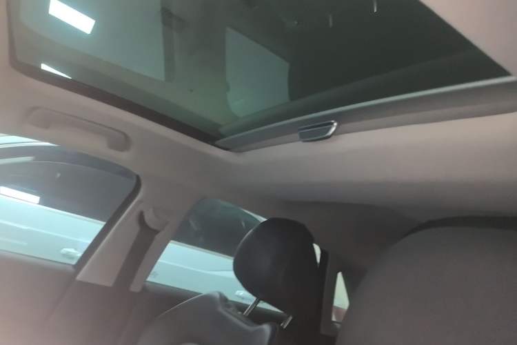 Used Audi A1 2014 30 TFSI Sportback Comfort Model Headliner
