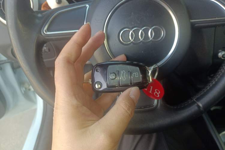Used Audi A1 2014 30 TFSI Fashion Model Interior 1