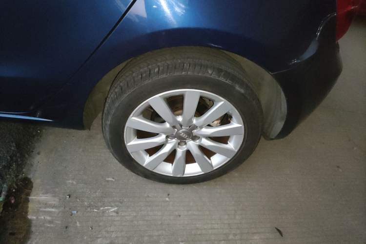 Used Audi A1 2014 30 TFSI Sportback Comfort Model Left Rear Wheel Hub