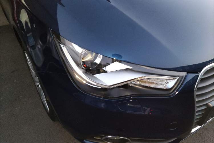 Used Audi A1 2014 30 TFSI Sportback Comfort Model Right Front Headlight