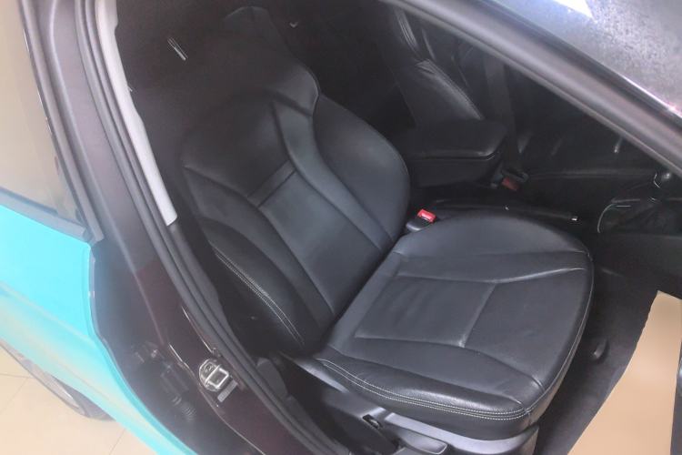 Used Audi A1 2014 30 TFSI Sportback Comfort Model Right Front Seat