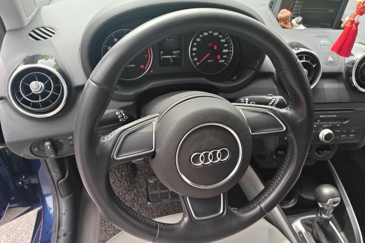 Used Audi A1 2014 30 TFSI Fashion Model Steering Wheel