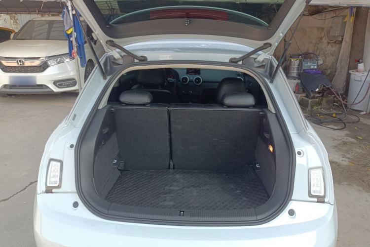 Used Audi A1 2014 30 TFSI Fashion Model Trunk