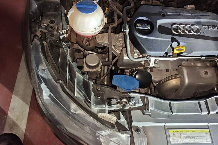 Used Audi A1 2014 30 TFSI Fashion Model Engine Bay Right