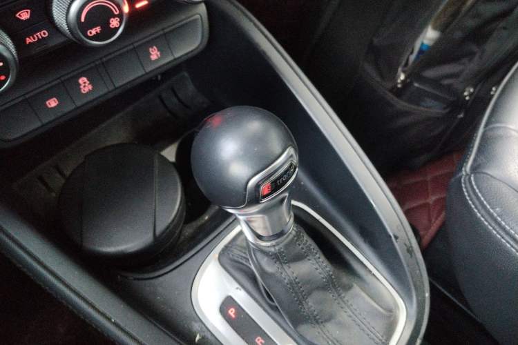 Used Audi A1 2014 30 TFSI Comfort Model Gear Lever