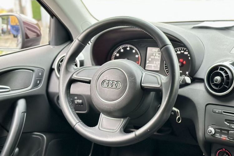 Used Audi A1 2014 30 TFSI Sportback Technology Model Interior 6