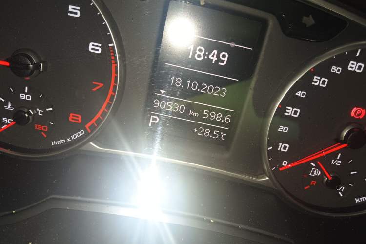 Used Audi A1 2014 30 TFSI Sportback Comfort Model Odometer Close Up