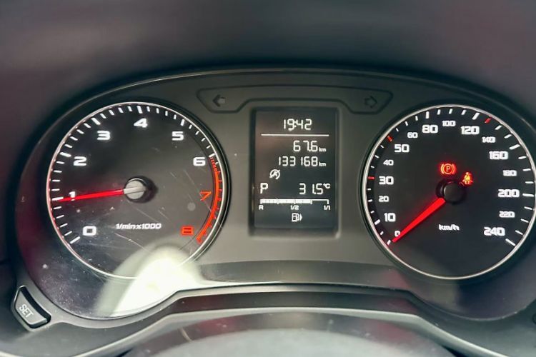 Used Audi A1 2014 30 TFSI Sportback Technology Model Odometer Close Up