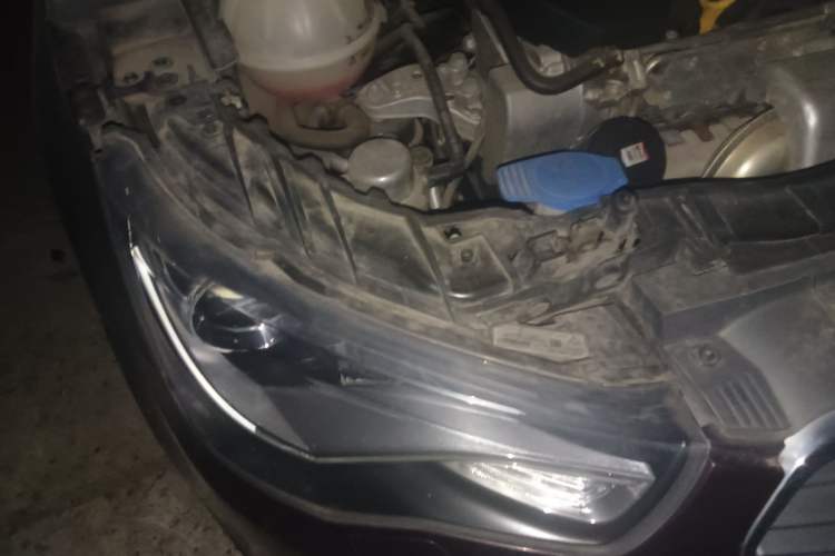 Used Audi A1 2014 30 TFSI Sportback Comfort Model Right Front Headlight