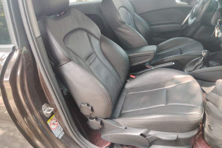 Used Audi A1 2014 30 TFSI Comfort Model Right Front Seat