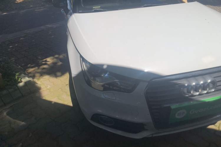 Used Audi A1 2014 30 TFSI Sportback Comfort Model Right Front Headlight