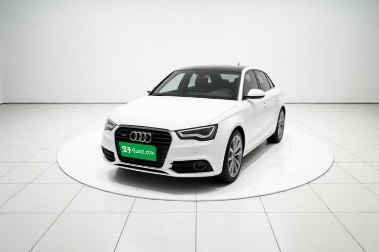 Used Audi A1 2014 30 TFSI Sportback Comfort Model Guazi used car, China used car export, Used car for sale, Used  cars, Cheapest cars for sale
