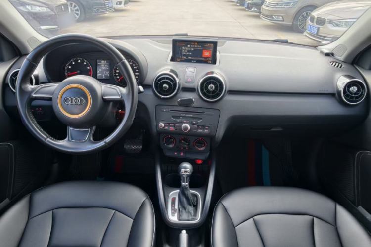 Used Audi A1 2014 30 TFSI Sportback Fashion Model Interior 2