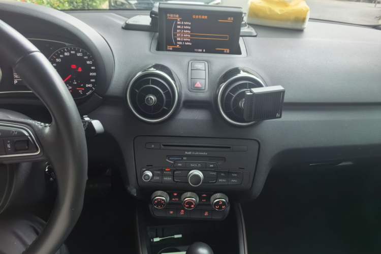 Used Audi A1 2014 30 TFSI Sportback Comfort Model Audio And AC Panel